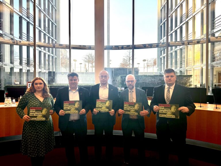 Watch or act – 20 Jahre Haft für Jimmy Lai