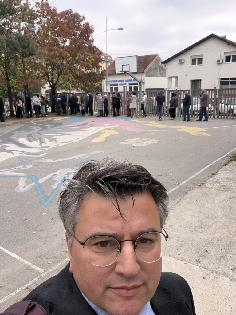 Serbien hat gewählt
